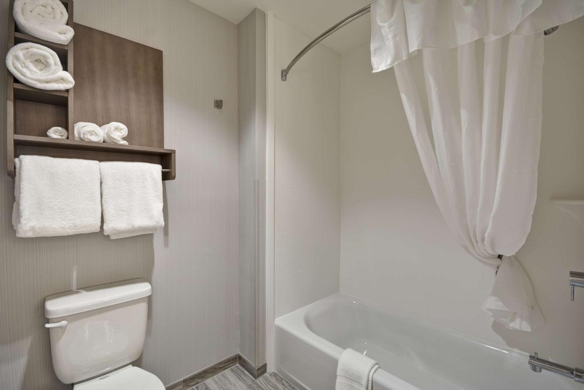 Homewood Suites By Hilton Rocky Mount Εξωτερικό φωτογραφία